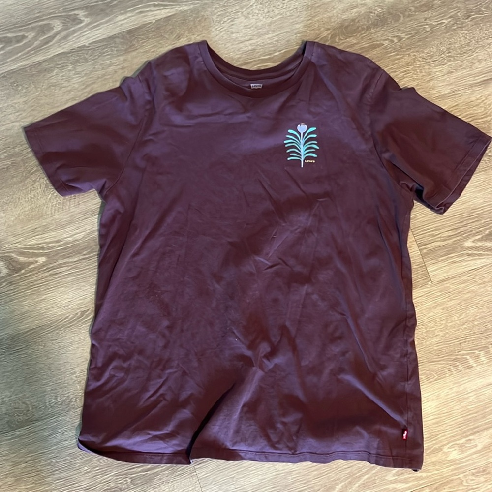 Levi’s flower T Shirt